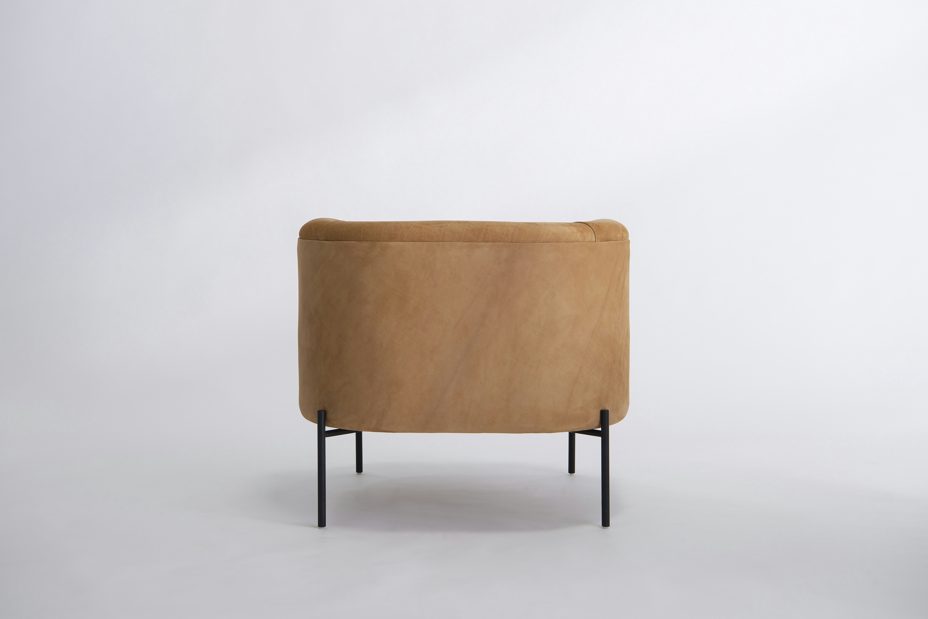 Phase Design Capper Lounge Chair Metal Base 5 Web