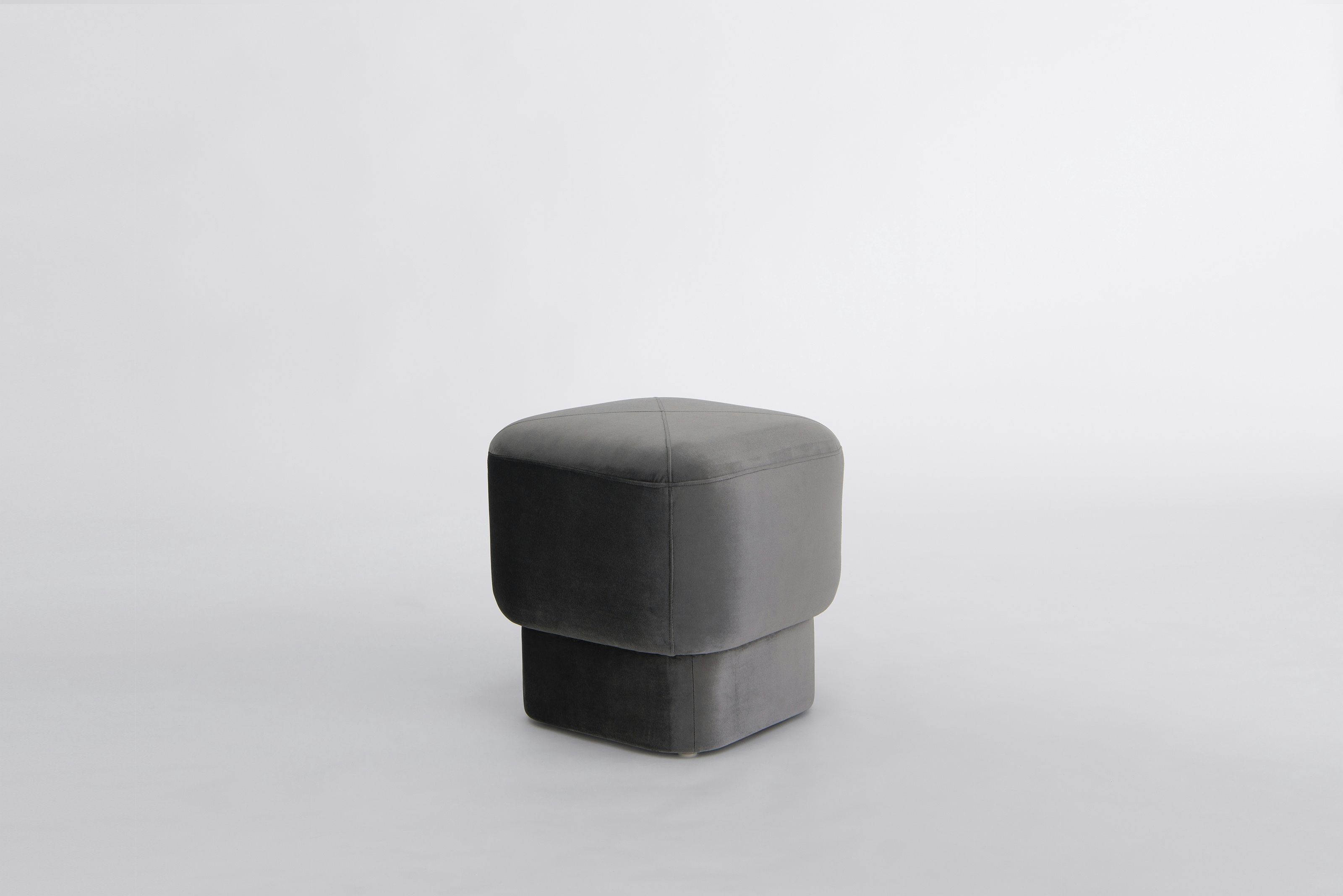 Phase Design Capper Low Stool 2 Web