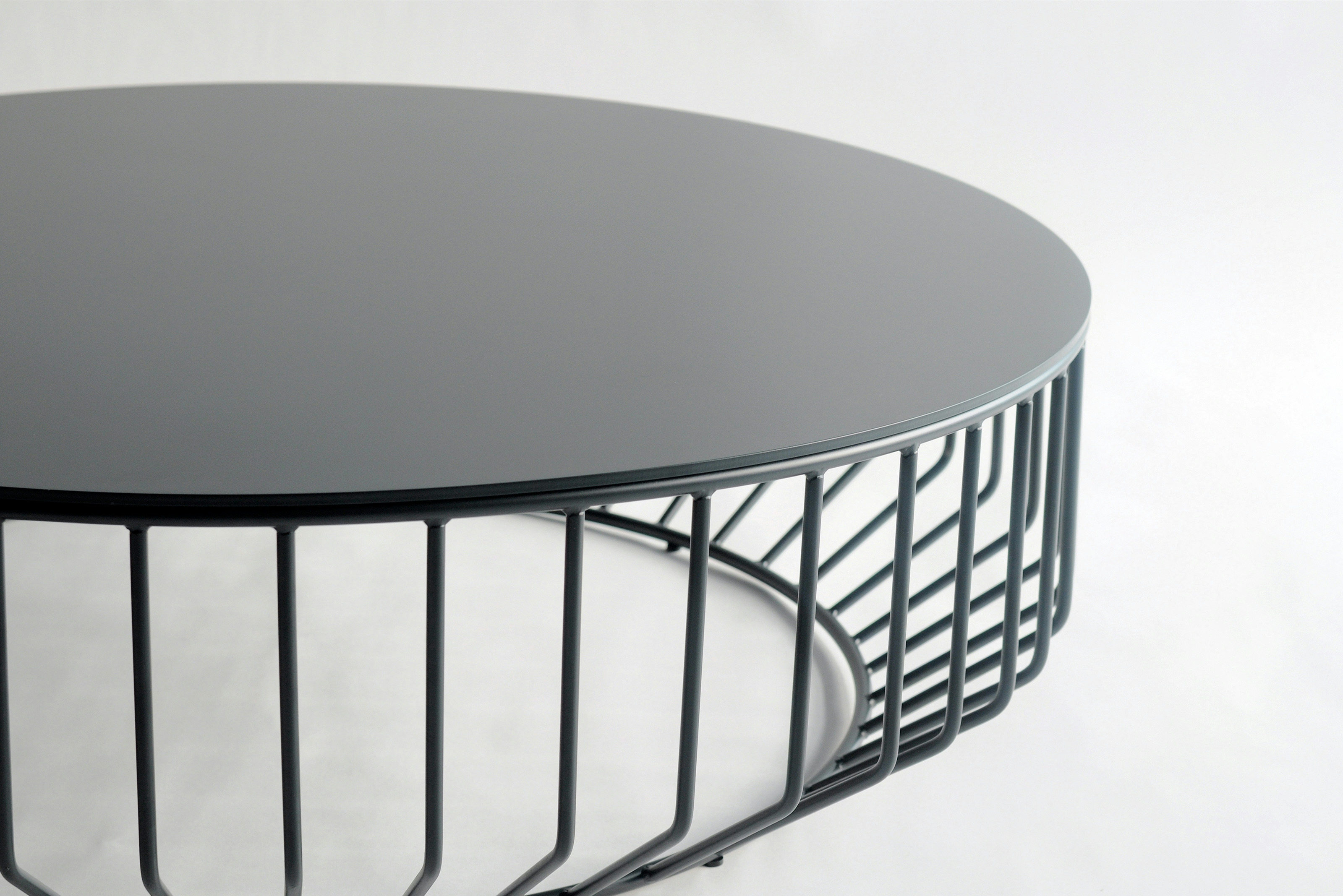 Phase Design Wired Coffee Table Metal Top 2 Web