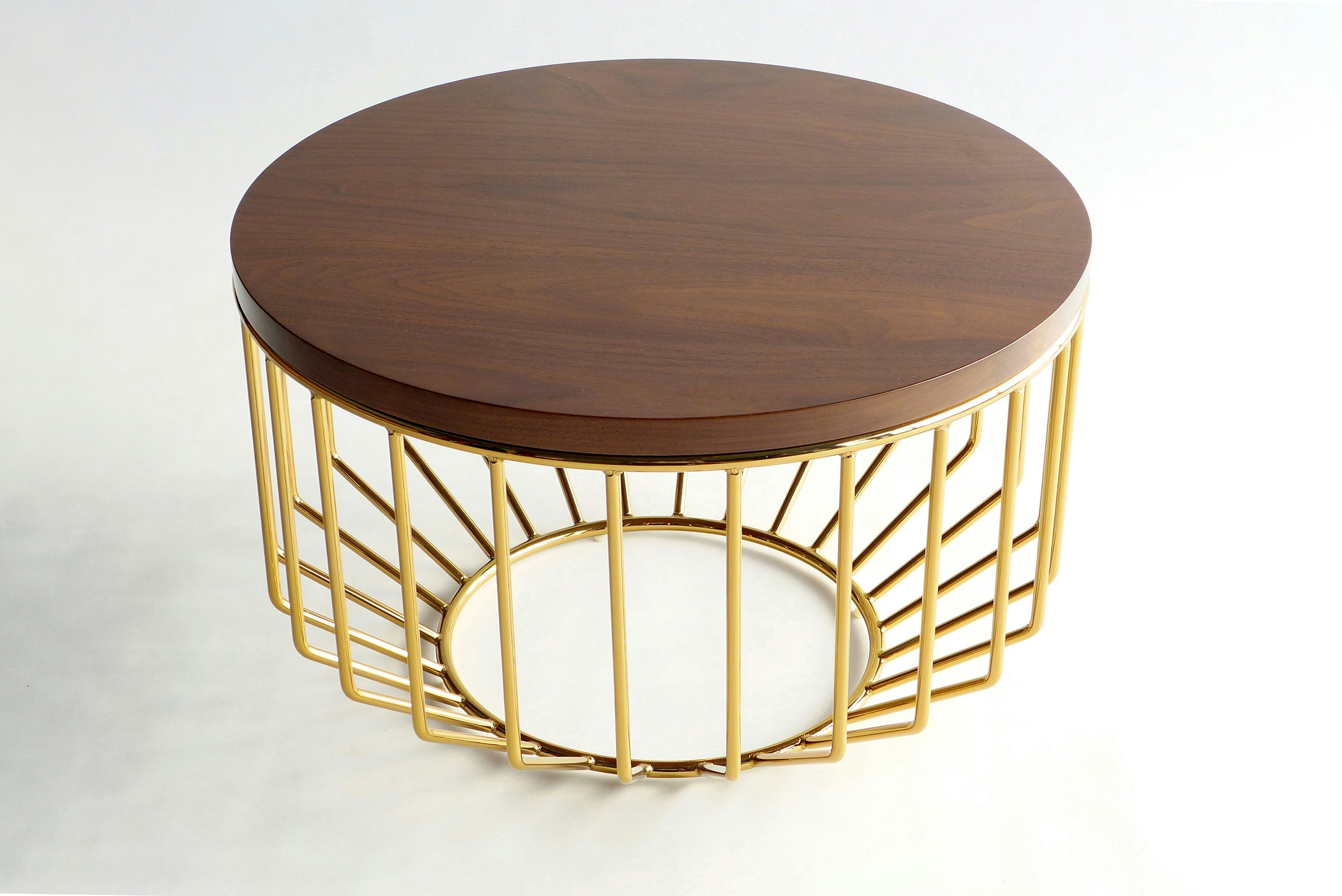 Wired Complement Table Smoked Brass Walnut 1 Web